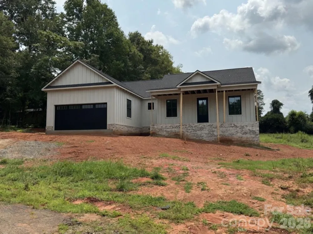 2555 Polo Lane Maiden, NC 28650