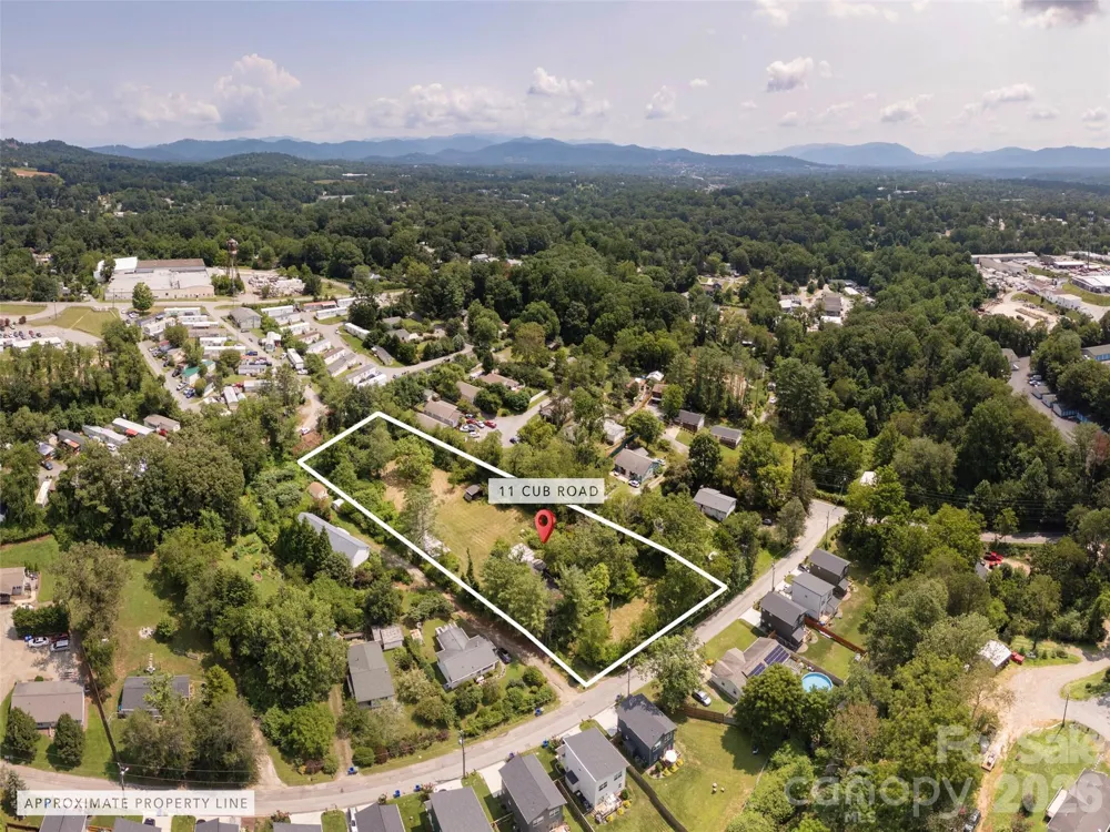 11 Cub Road #4 Asheville, NC 28806