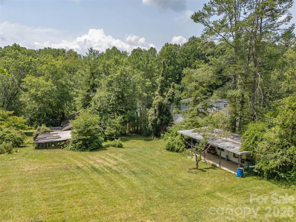11 Cub Road #4 Asheville, NC 28806