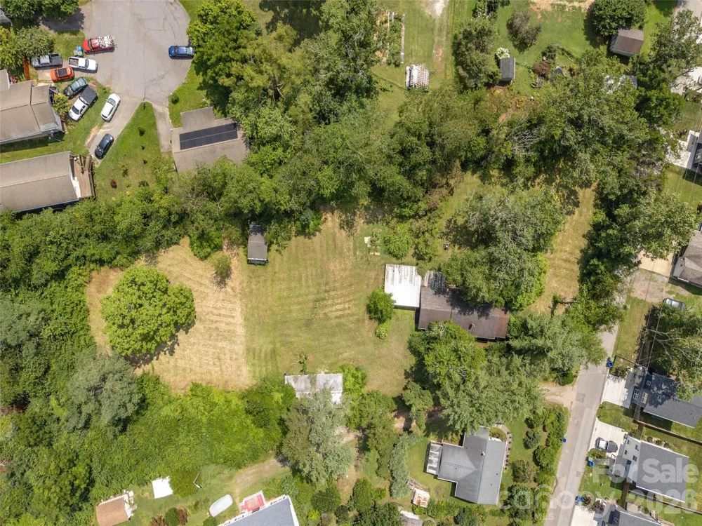 11 Cub Road #4 Asheville, NC 28806
