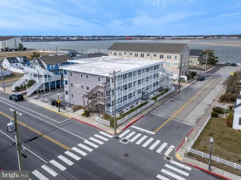 409 SAINT LOUIS AVENUE #48