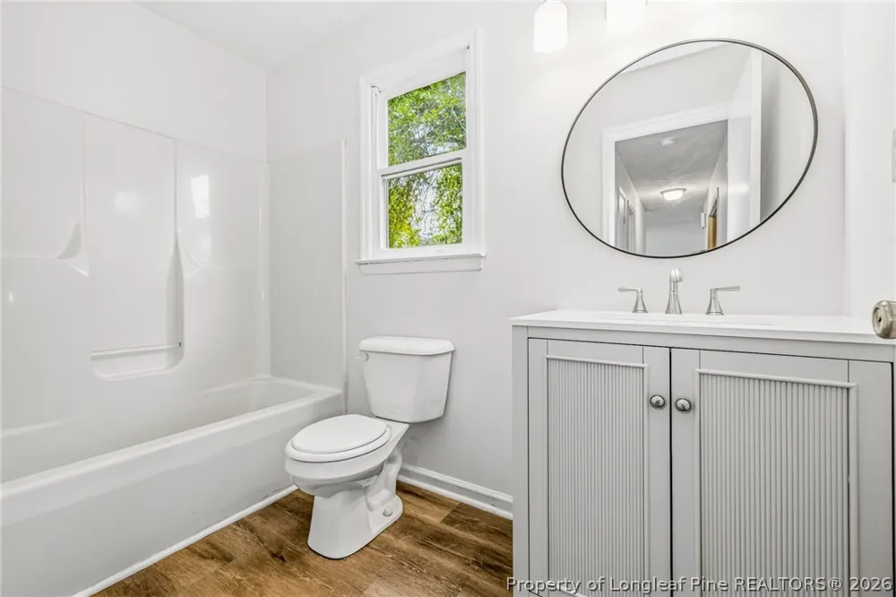 302 W 6th Avenue Raeford, NC 28376