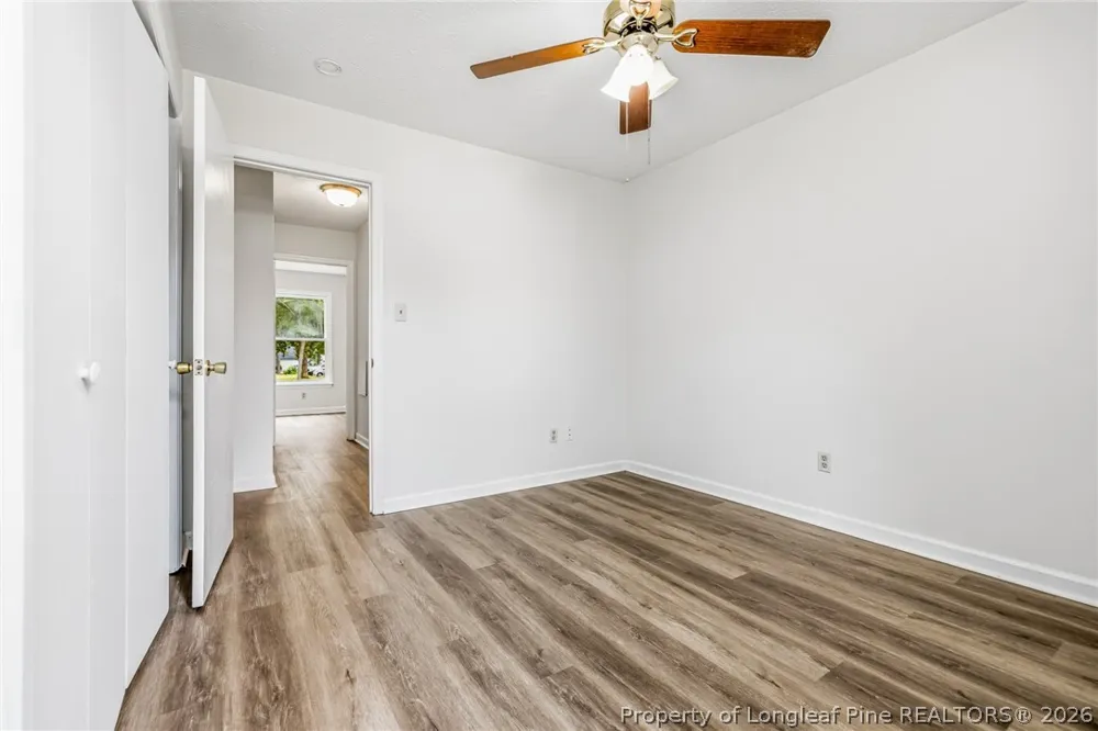 302 W 6th Avenue Raeford, NC 28376