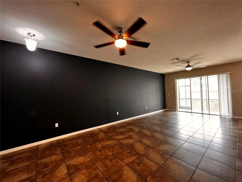 8613 ANDALUCIA FIELD DRIVE Tampa, FL 33637