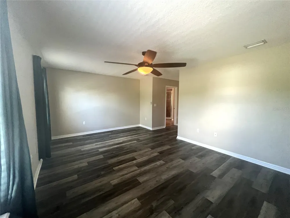 8613 ANDALUCIA FIELD DRIVE Tampa, FL 33637