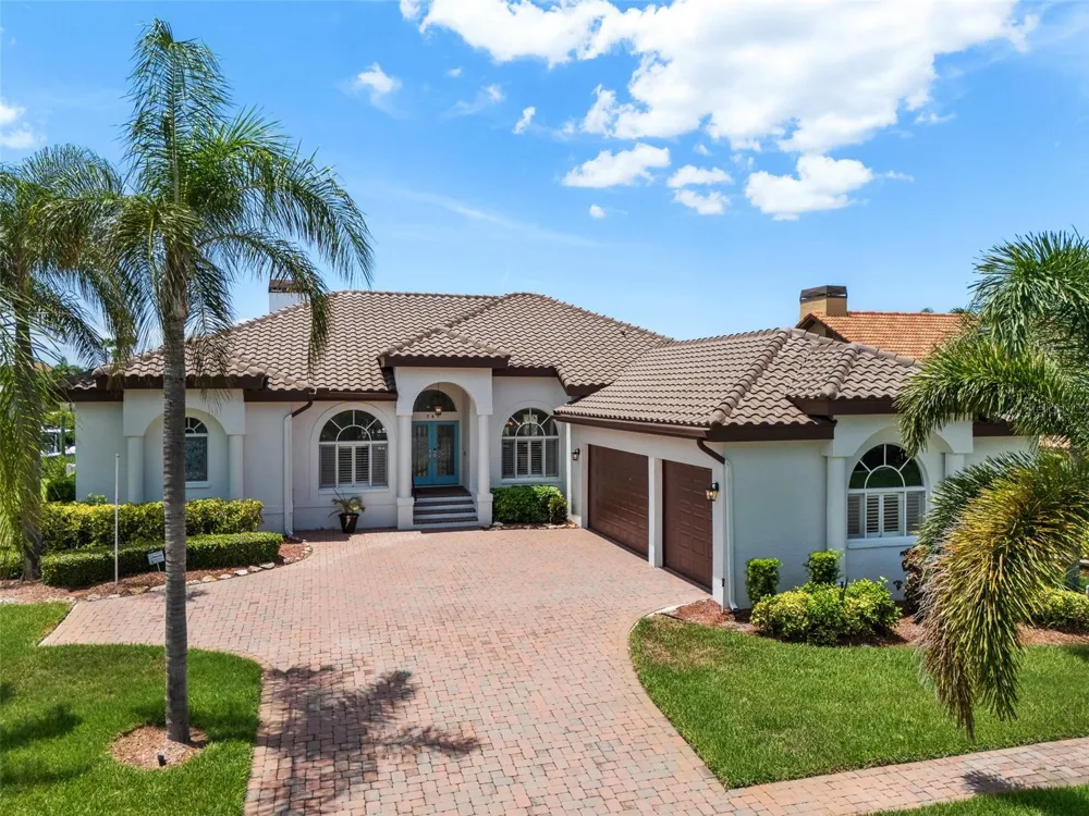 949 ALLEGRO LANE Apollo Beach, FL 33572