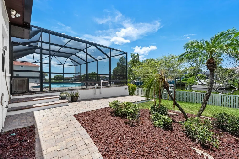 949 ALLEGRO LANE Apollo Beach, FL 33572