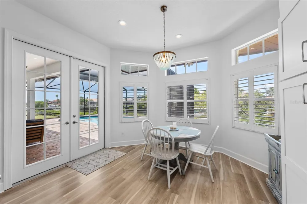 949 ALLEGRO LANE Apollo Beach, FL 33572