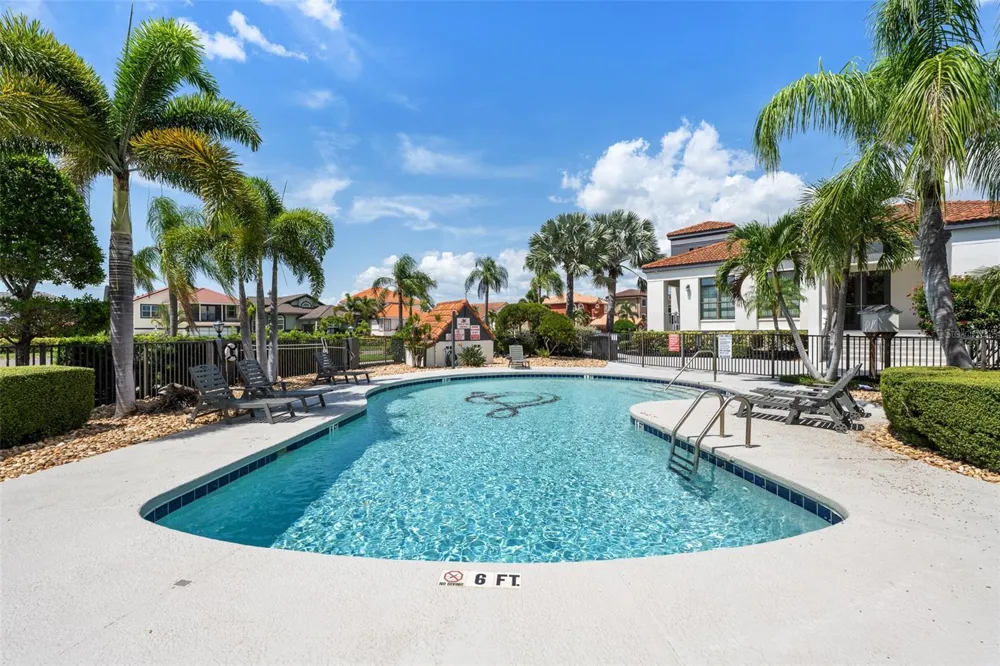 949 ALLEGRO LANE Apollo Beach, FL 33572