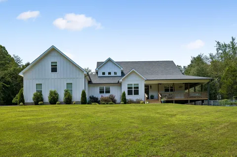 8519 Cedar Retreat Lane