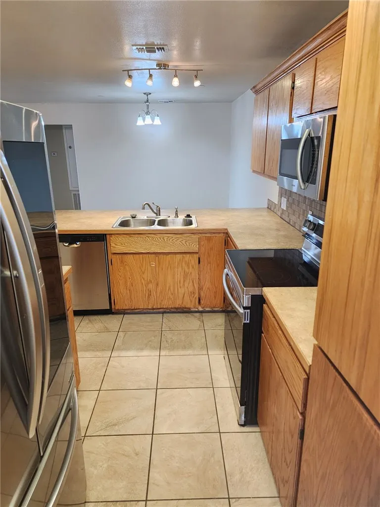 2461 Avenue D Ingleside, TX 78362