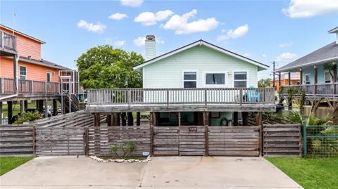 4006 Laguna Shores
