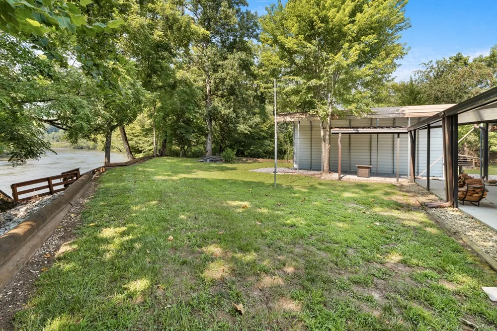 RIVERS EDGE TRL Franklin, NC 28734