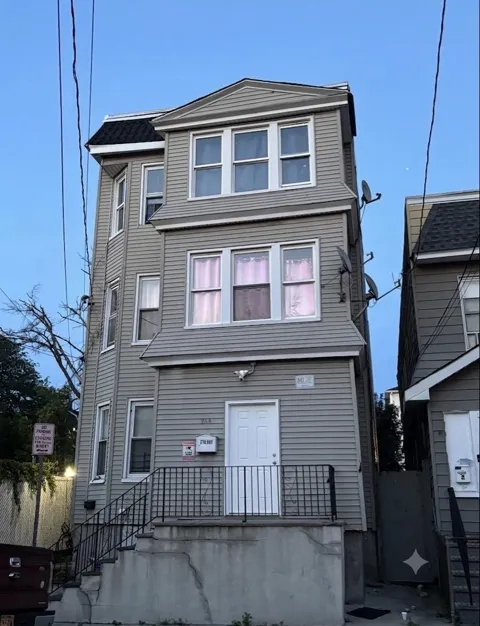 764 SOUTH 16TH ST