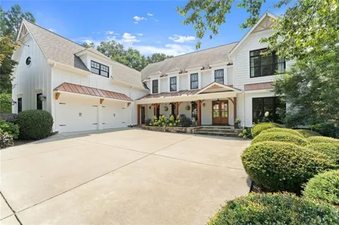 16066 Inverness Trail