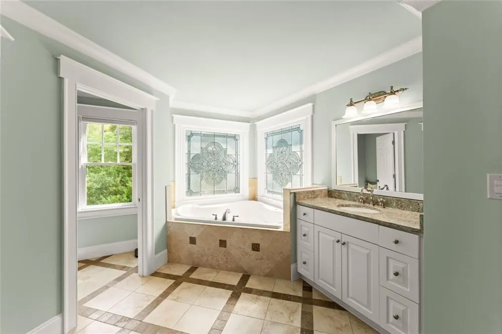 16066 Inverness Trail Milton, GA 30004