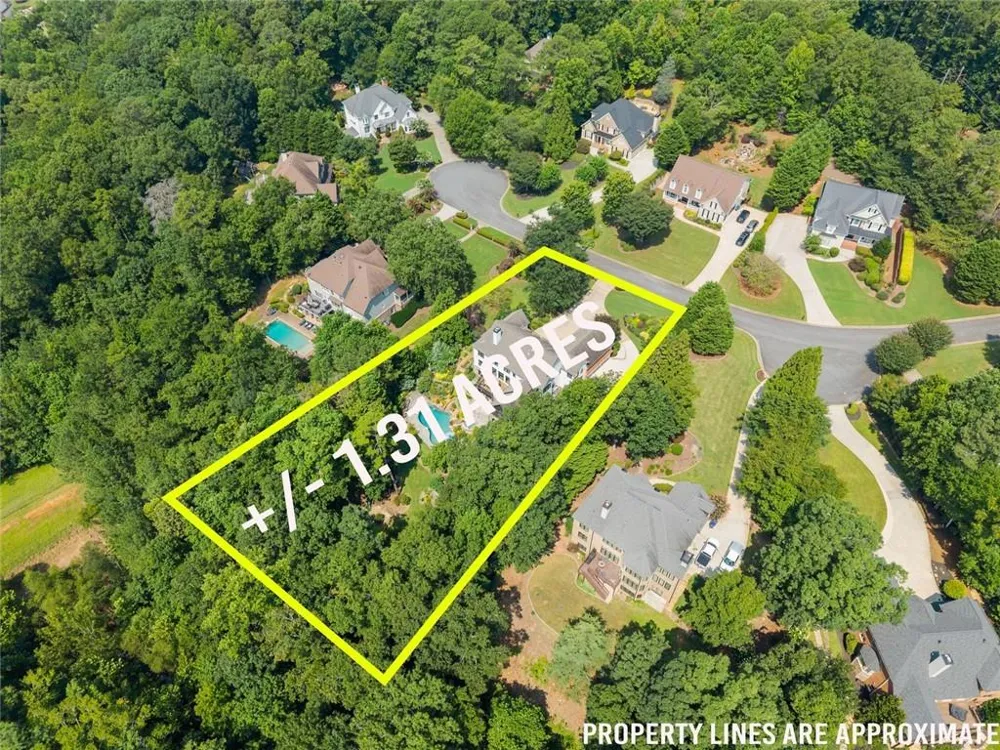 16066 Inverness Trail Milton, GA 30004