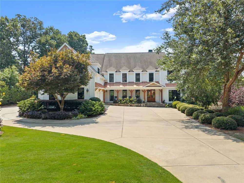 16066 Inverness Trail Milton, GA 30004