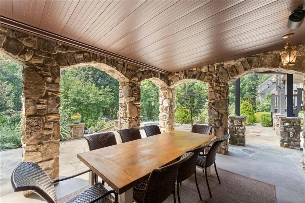 16066 Inverness Trail Milton, GA 30004