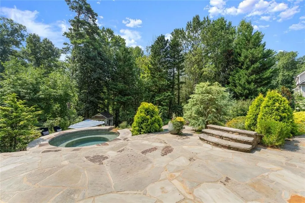 16066 Inverness Trail Milton, GA 30004