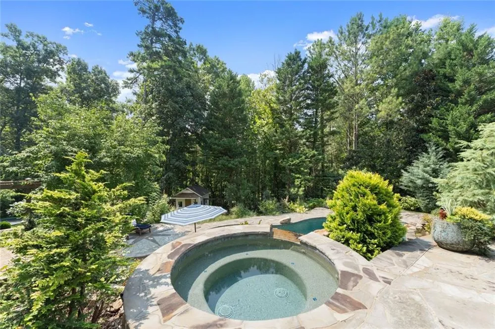 16066 Inverness Trail Milton, GA 30004