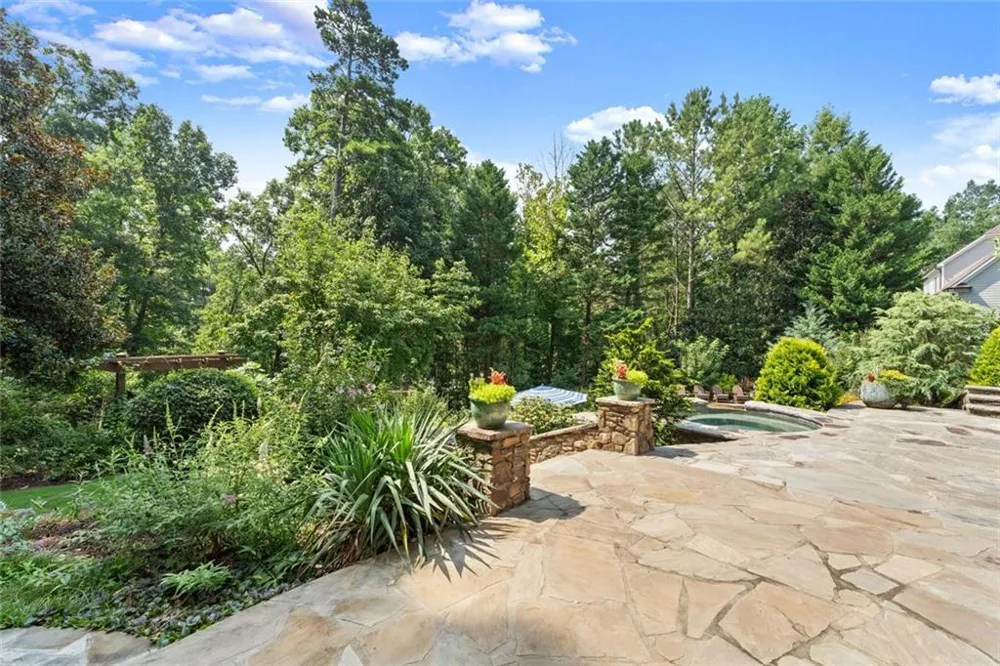 16066 Inverness Trail Milton, GA 30004