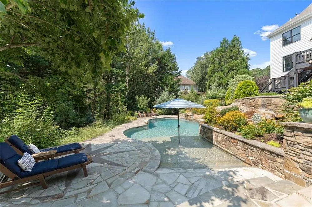 16066 Inverness Trail Milton, GA 30004