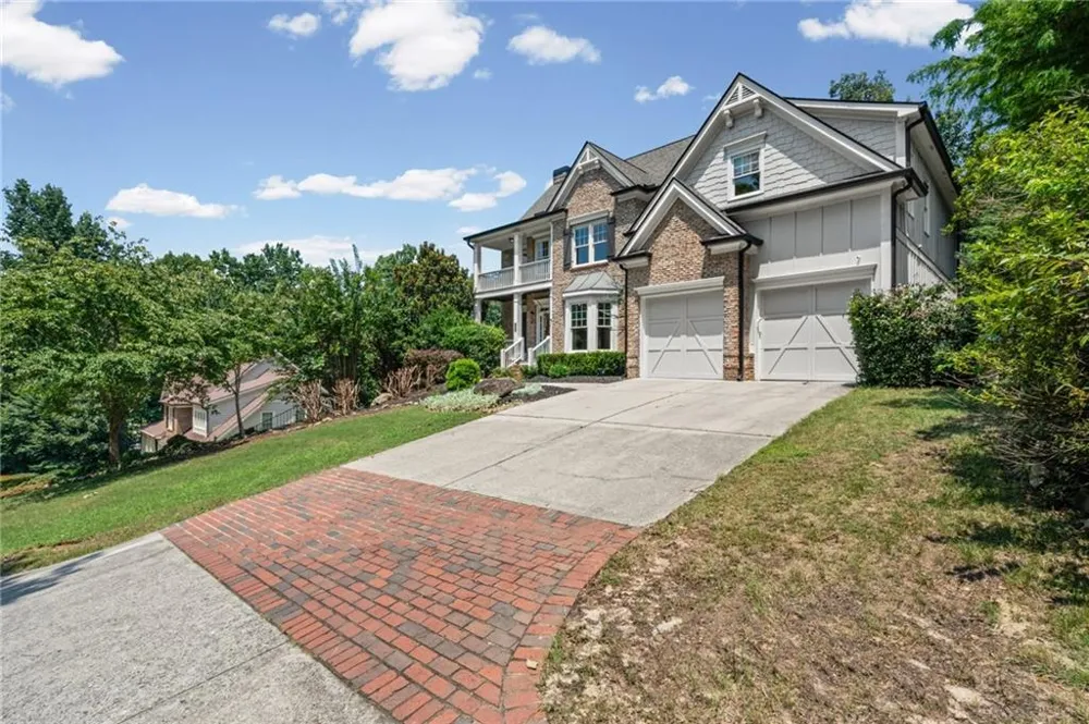 690 Big Bend Trail Road Sugar Hill, GA 30518