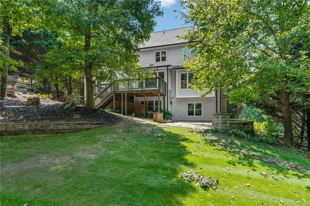 690 Big Bend Trail Road Sugar Hill, GA 30518