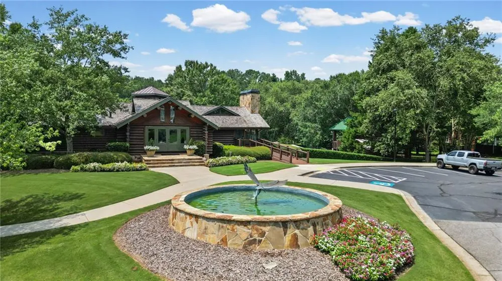 690 Big Bend Trail Road Sugar Hill, GA 30518