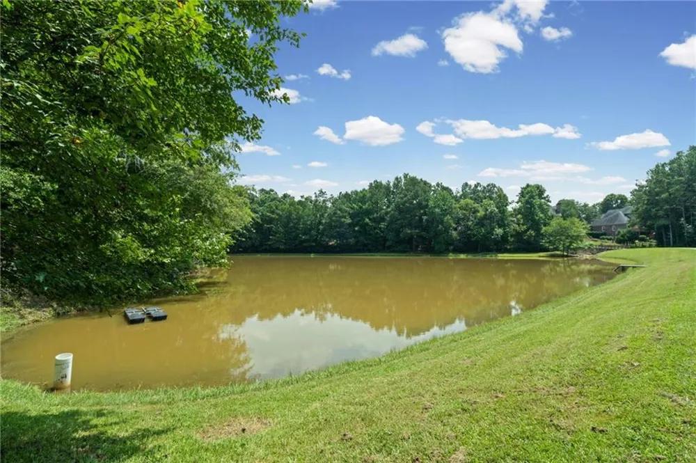 690 Big Bend Trail Road Sugar Hill, GA 30518