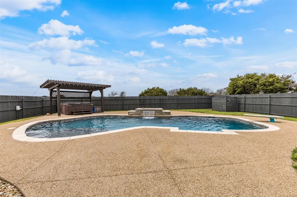 312 Corral Road Godley, TX 76044