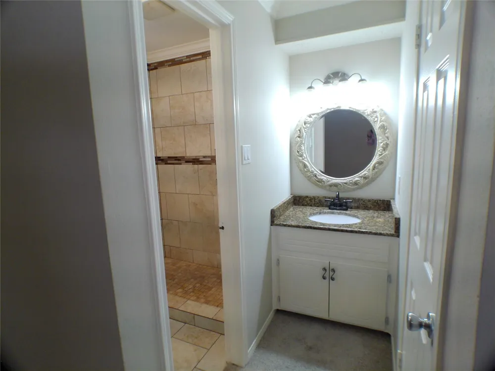 4422 Haiti Lane Pasadena, TX 77505