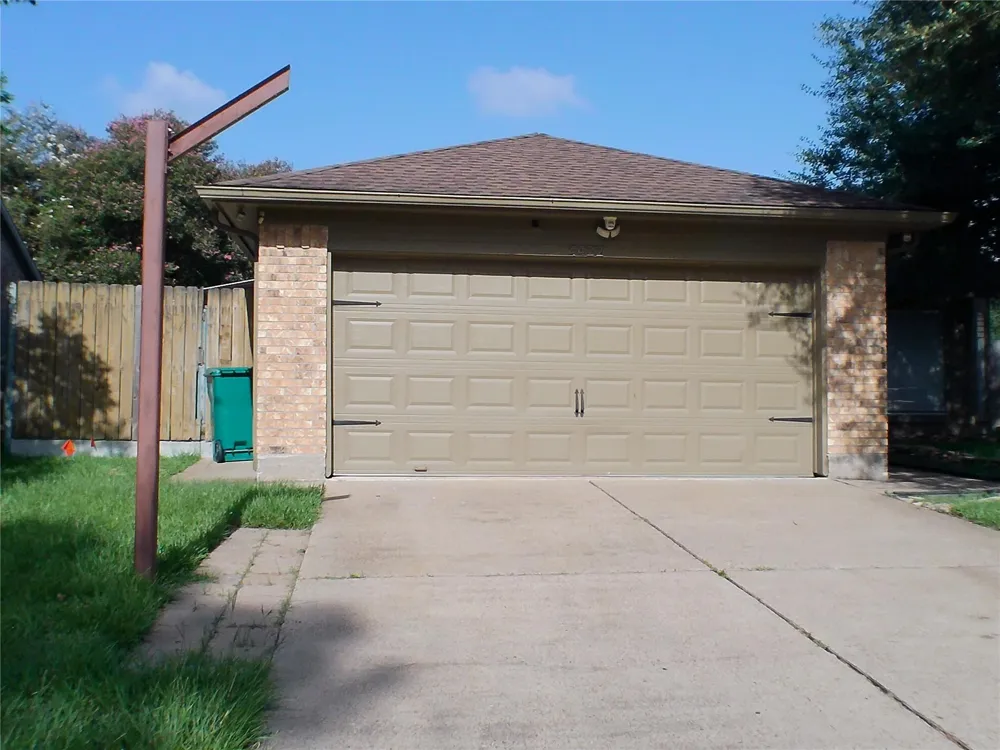 4422 Haiti Lane Pasadena, TX 77505