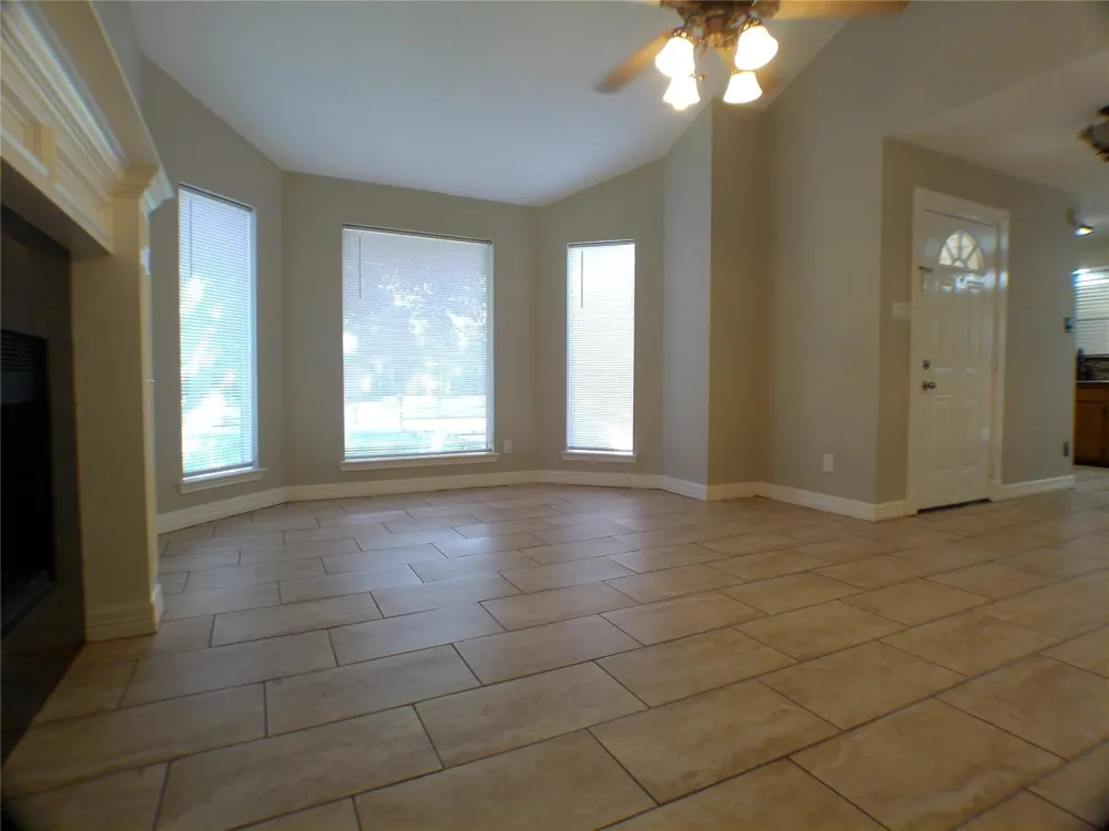 4422 Haiti Lane Pasadena, TX 77505