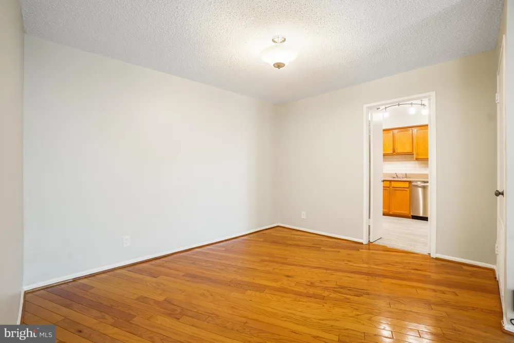 5904 MOUNT EAGLE DRIVE #711 Alexandria, VA 22303