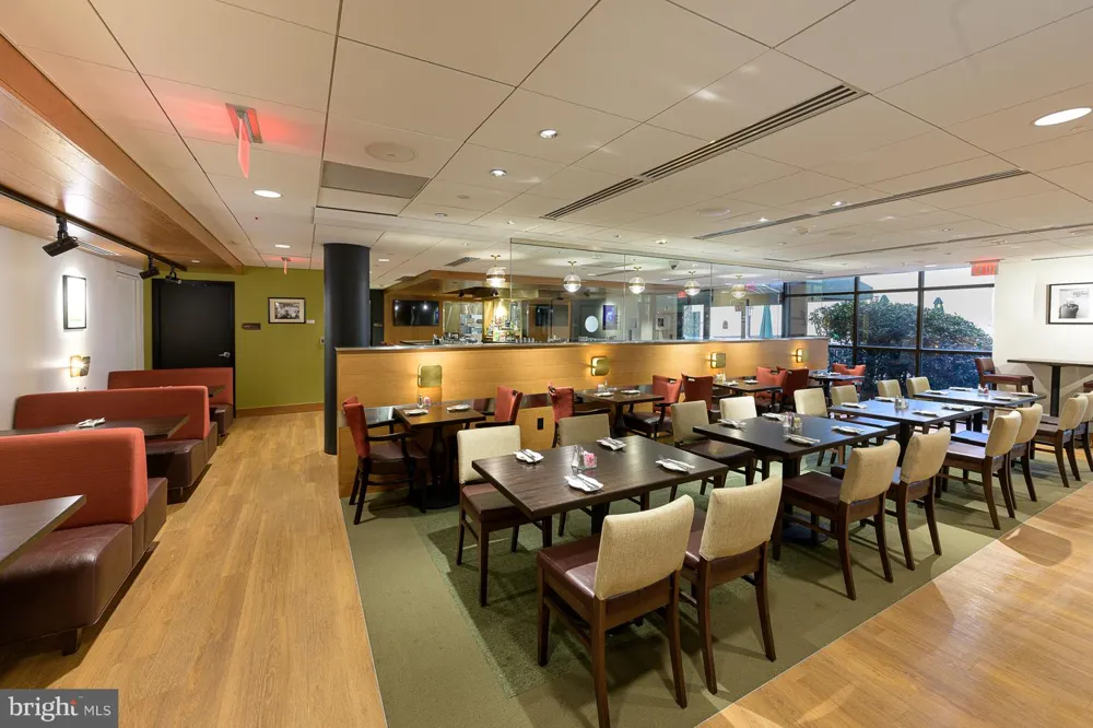 5904 MOUNT EAGLE DRIVE #711 Alexandria, VA 22303