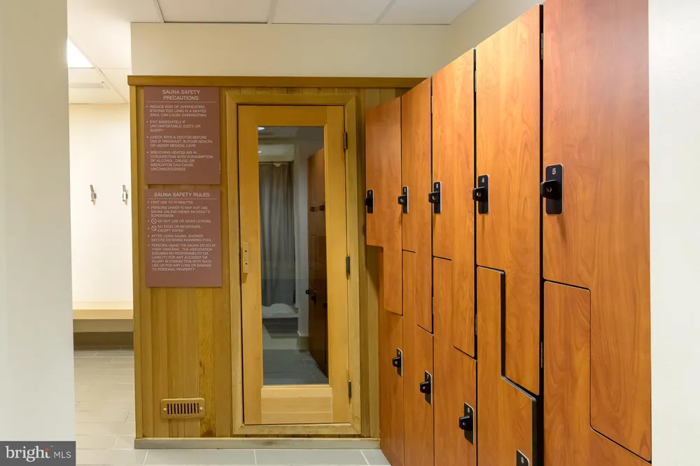 5904 MOUNT EAGLE DRIVE #711 Alexandria, VA 22303