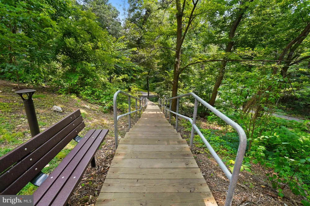5904 MOUNT EAGLE DRIVE #711 Alexandria, VA 22303
