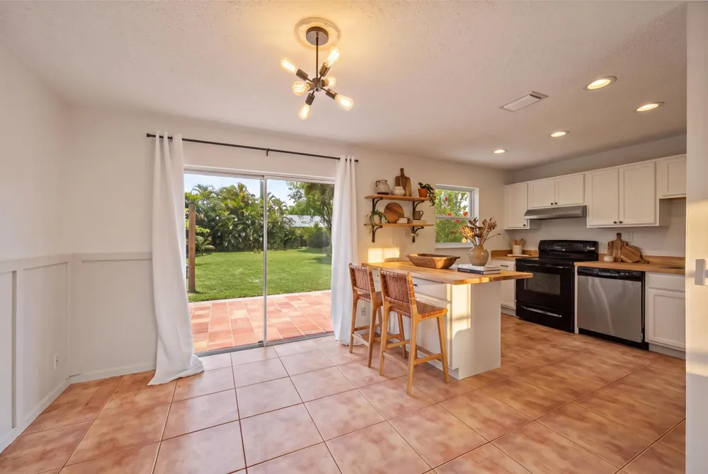 143 Bobwhite Road Royal Palm Beach, FL 33411