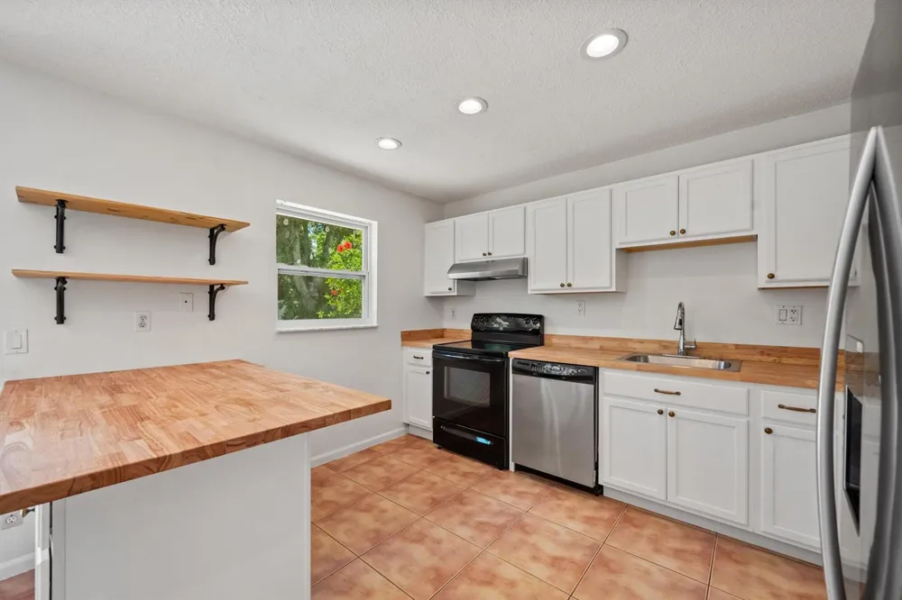 143 Bobwhite Road Royal Palm Beach, FL 33411