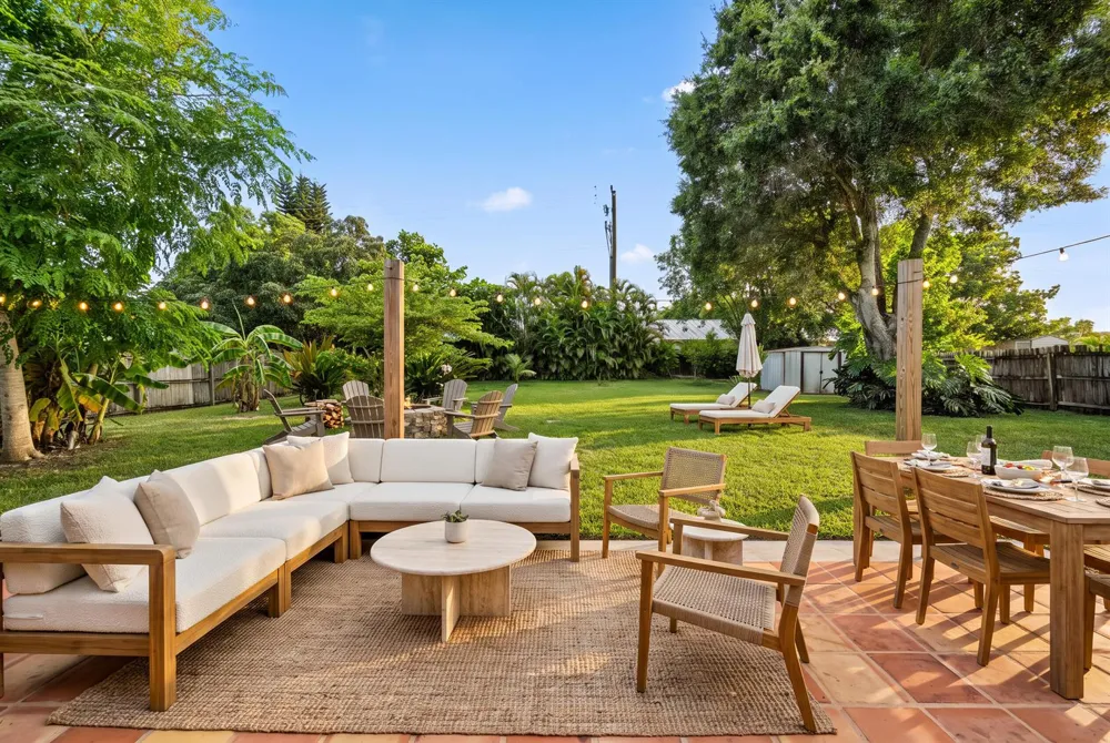 143 Bobwhite Road Royal Palm Beach, FL 33411