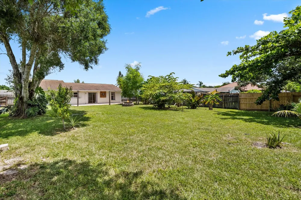 143 Bobwhite Road Royal Palm Beach, FL 33411