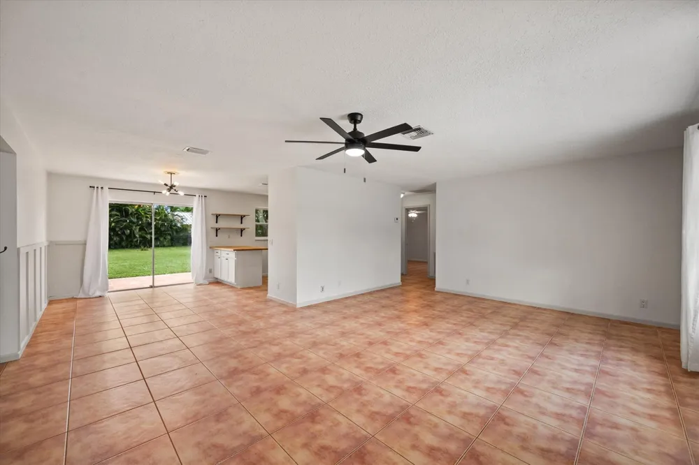 143 Bobwhite Road Royal Palm Beach, FL 33411