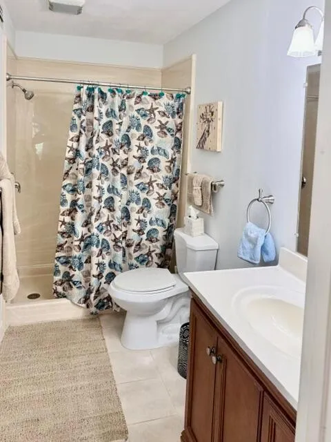 351 Covered Bridge Boulevard #B Lake Worth, FL 33467