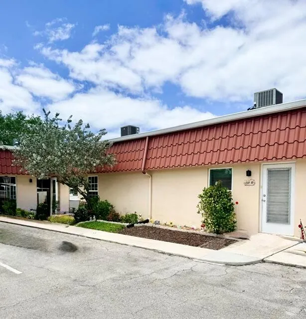 351 Covered Bridge Boulevard #B Lake Worth, FL 33467