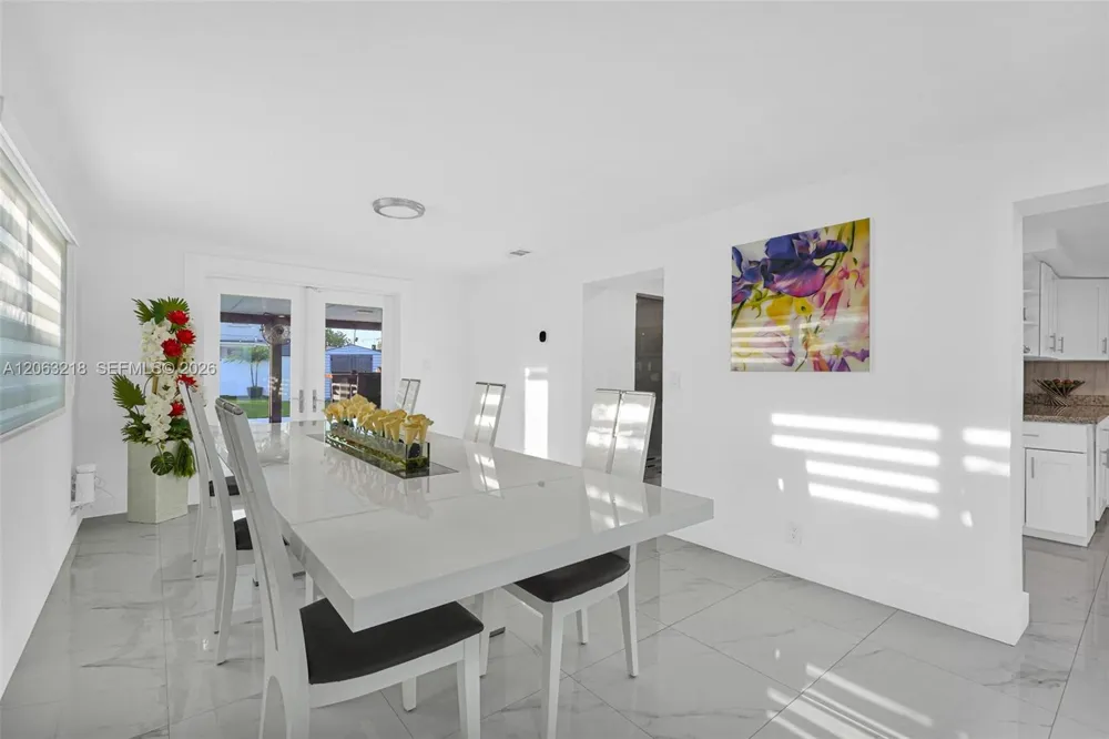 831 E 10th Pl Hialeah, FL 33010