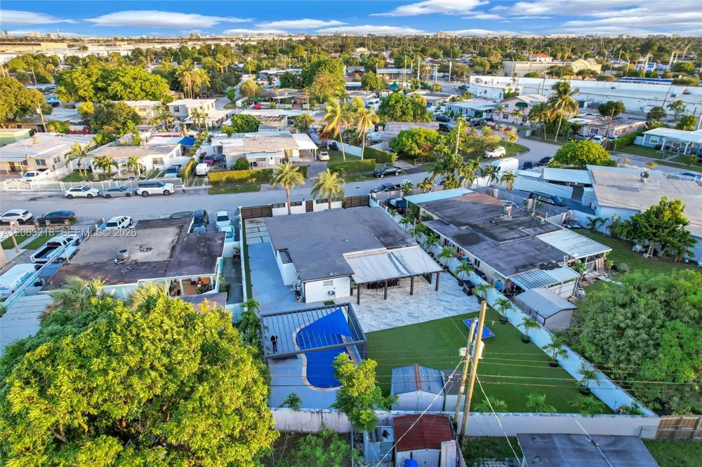 831 E 10th Pl Hialeah, FL 33010