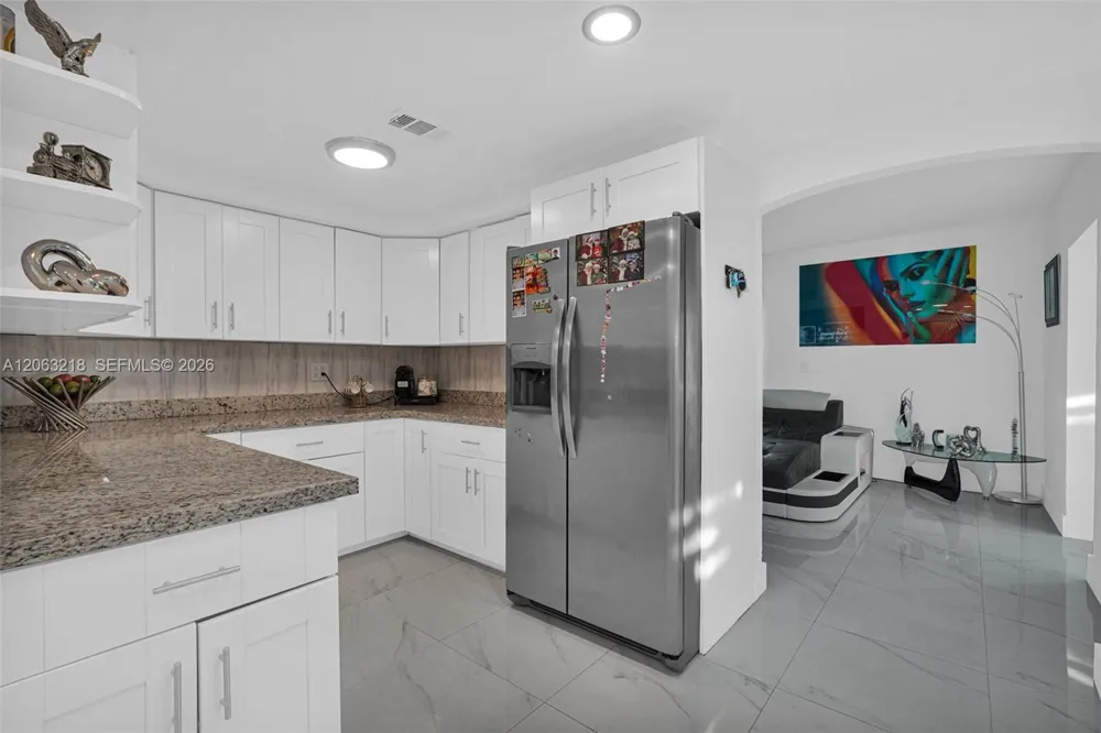 831 E 10th Pl Hialeah, FL 33010