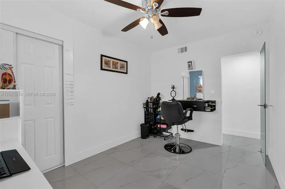831 E 10th Pl Hialeah, FL 33010
